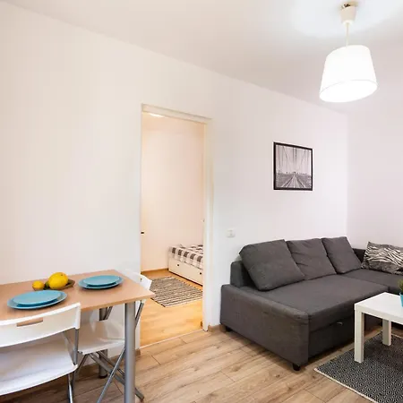 Apartament Ciresica * קונסטנצה