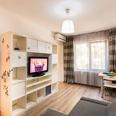 Apartament Ciresica Apartment *